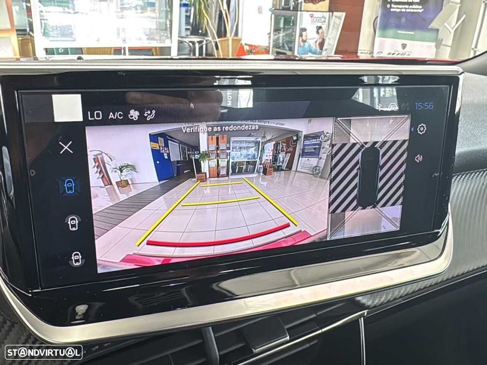 Peugeot 2008 1.2 PureTech Allure - 23