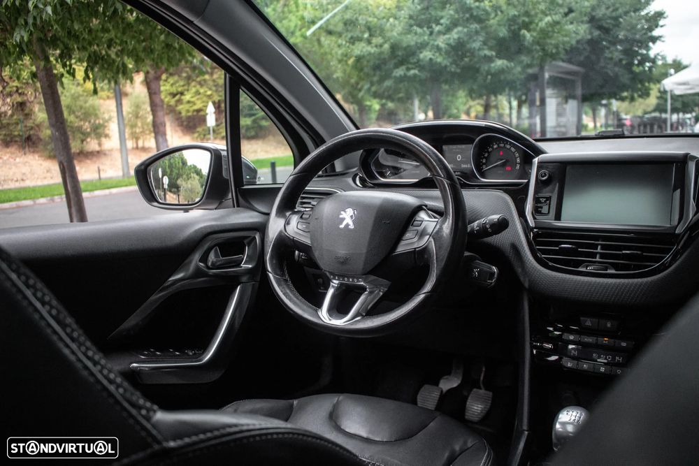 Peugeot 2008 1.6 e-HDi Allure - 20