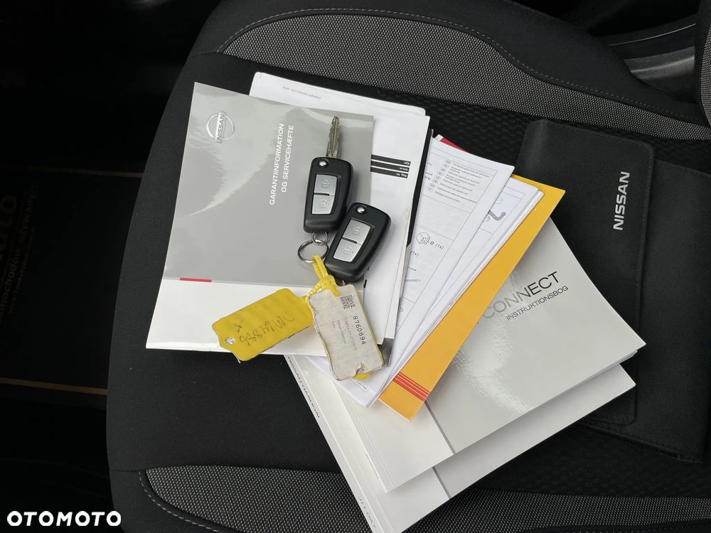 Nissan Qashqai 1.2 DIG-T N-Connecta - 35