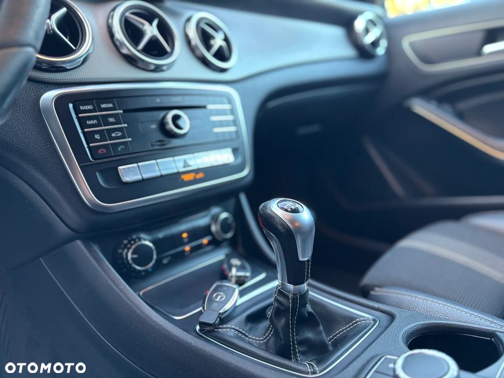 Mercedes-Benz GLA 180 (CDI) d StreetStyle - 25
