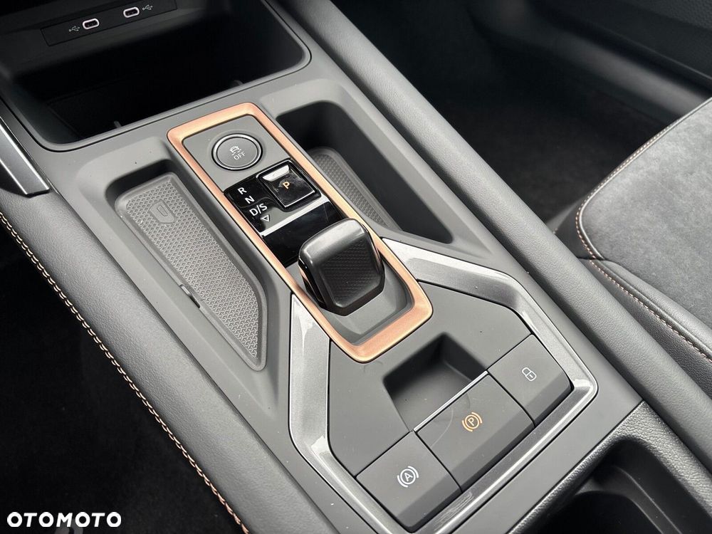 Cupra Formentor 1.5 eTSI mHEV DSG - 33
