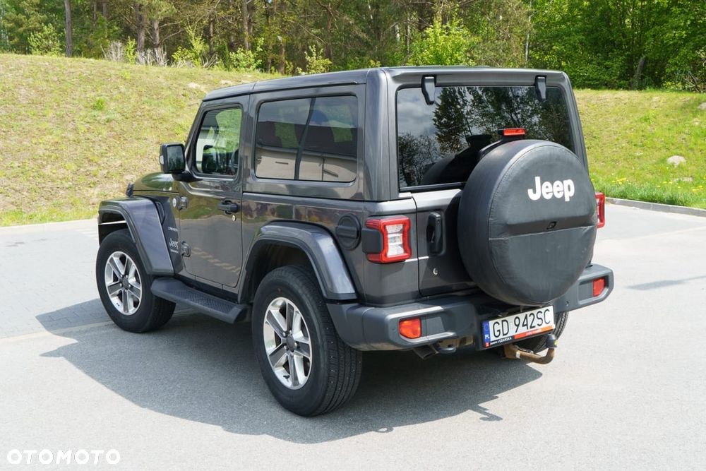 Jeep Wrangler - 3