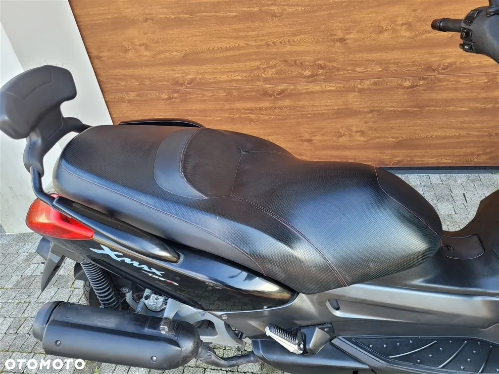 Yamaha X-max - 24