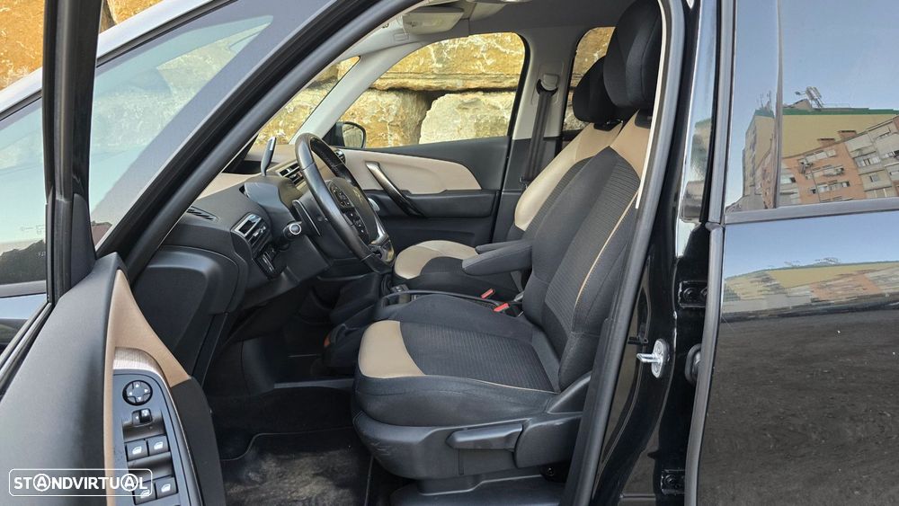 Citroën C4 Grand Picasso - 37