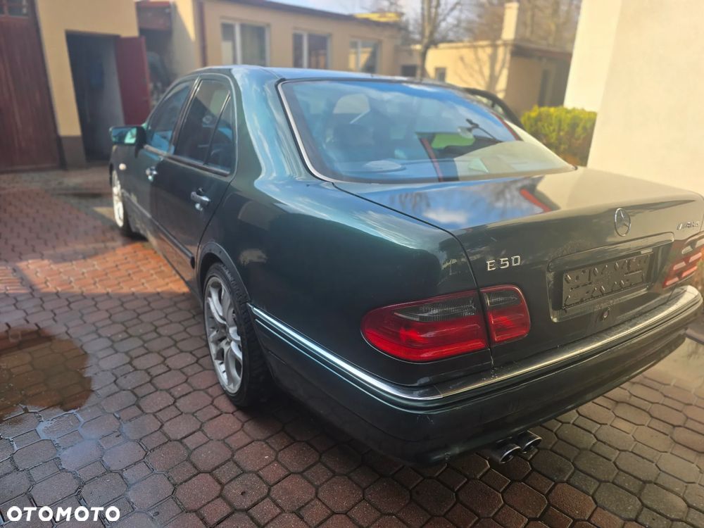 Mercedes-Benz Klasa E - 17