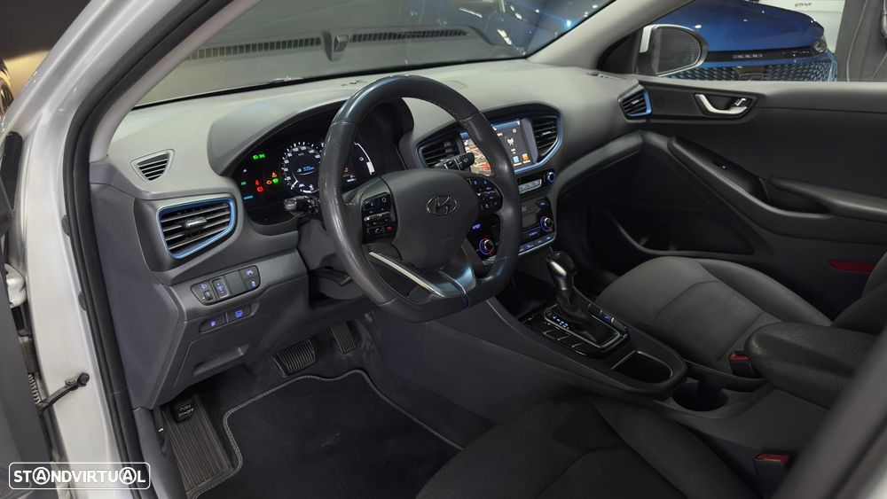 Hyundai Ioniq 1.6 GDI HEV Hybrid Tech - 28