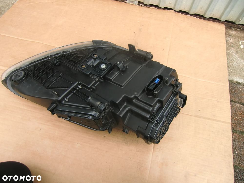 Lampa lewo Porsche Cayenne 7P XENON EUROPA - 4
