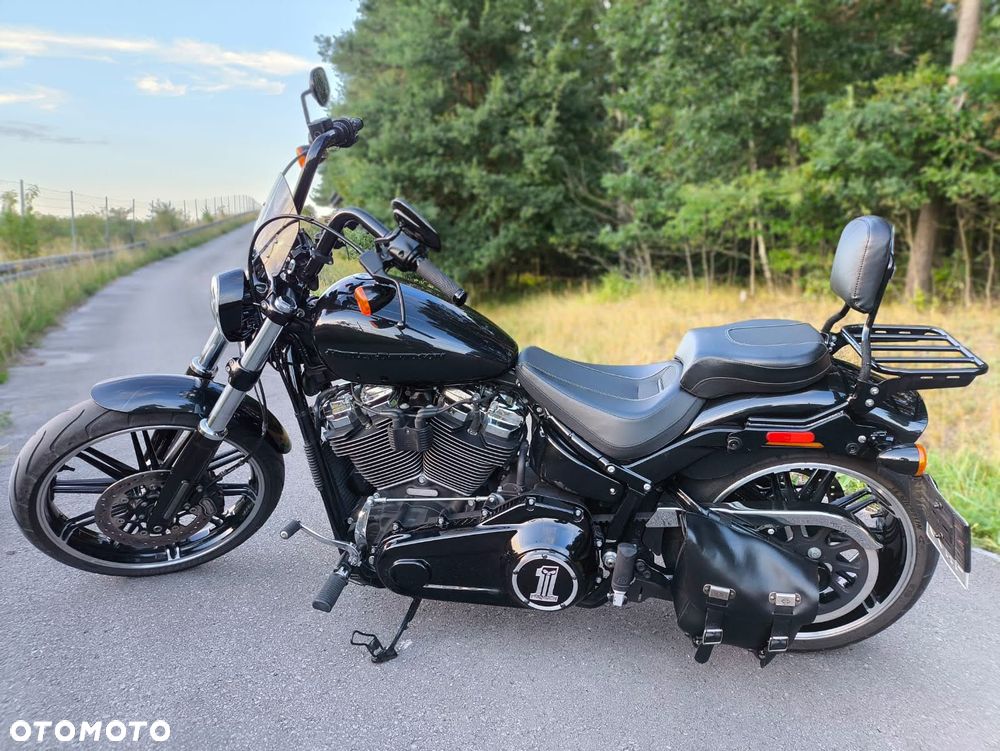 Harley-Davidson Softail Breakout - 2