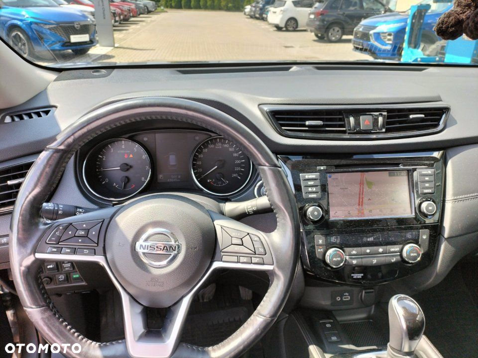 Nissan X-Trail - 11