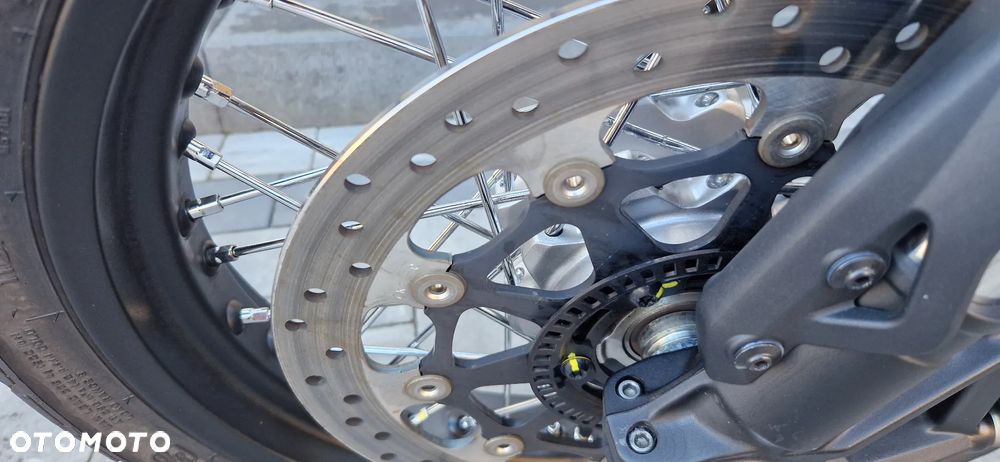 Ducati Scrambler - 9