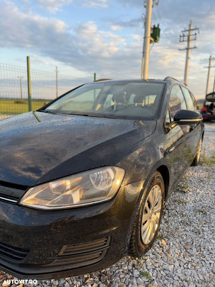 Volkswagen Golf 1.6 TDI BMT Comfortline - 9