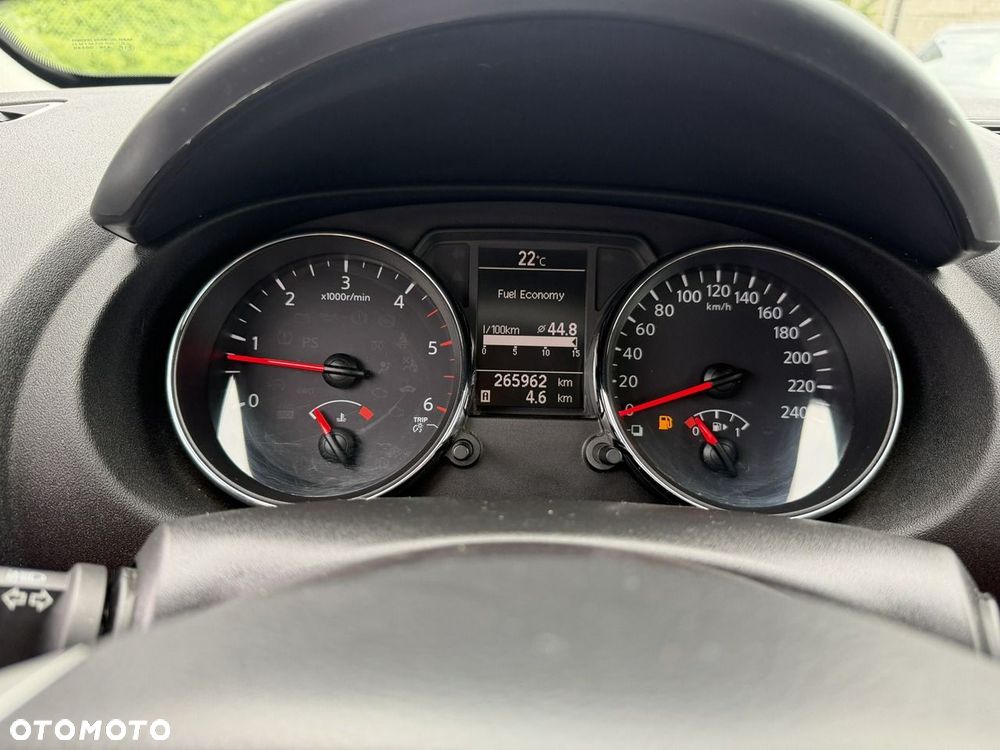 Nissan Qashqai+2 2.0 dCi DPF tekna - 26