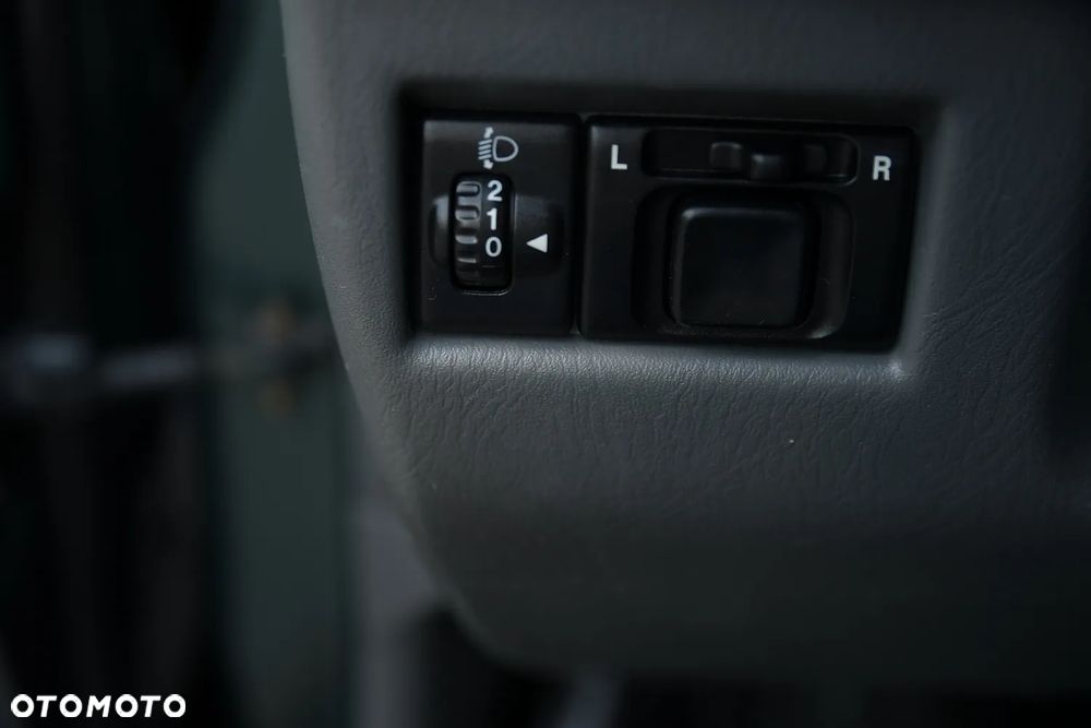 Suzuki Jimny 1.3 - 26