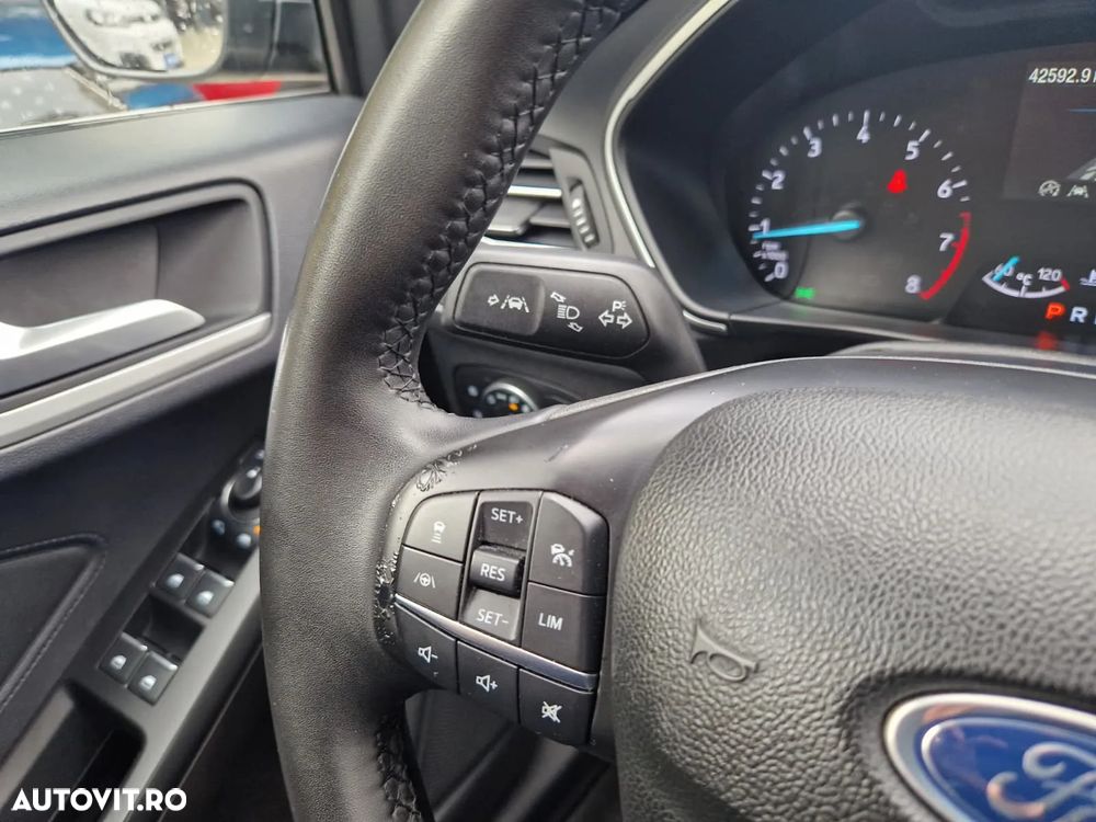 Ford Focus 1.0 EcoBoost Connected - 12