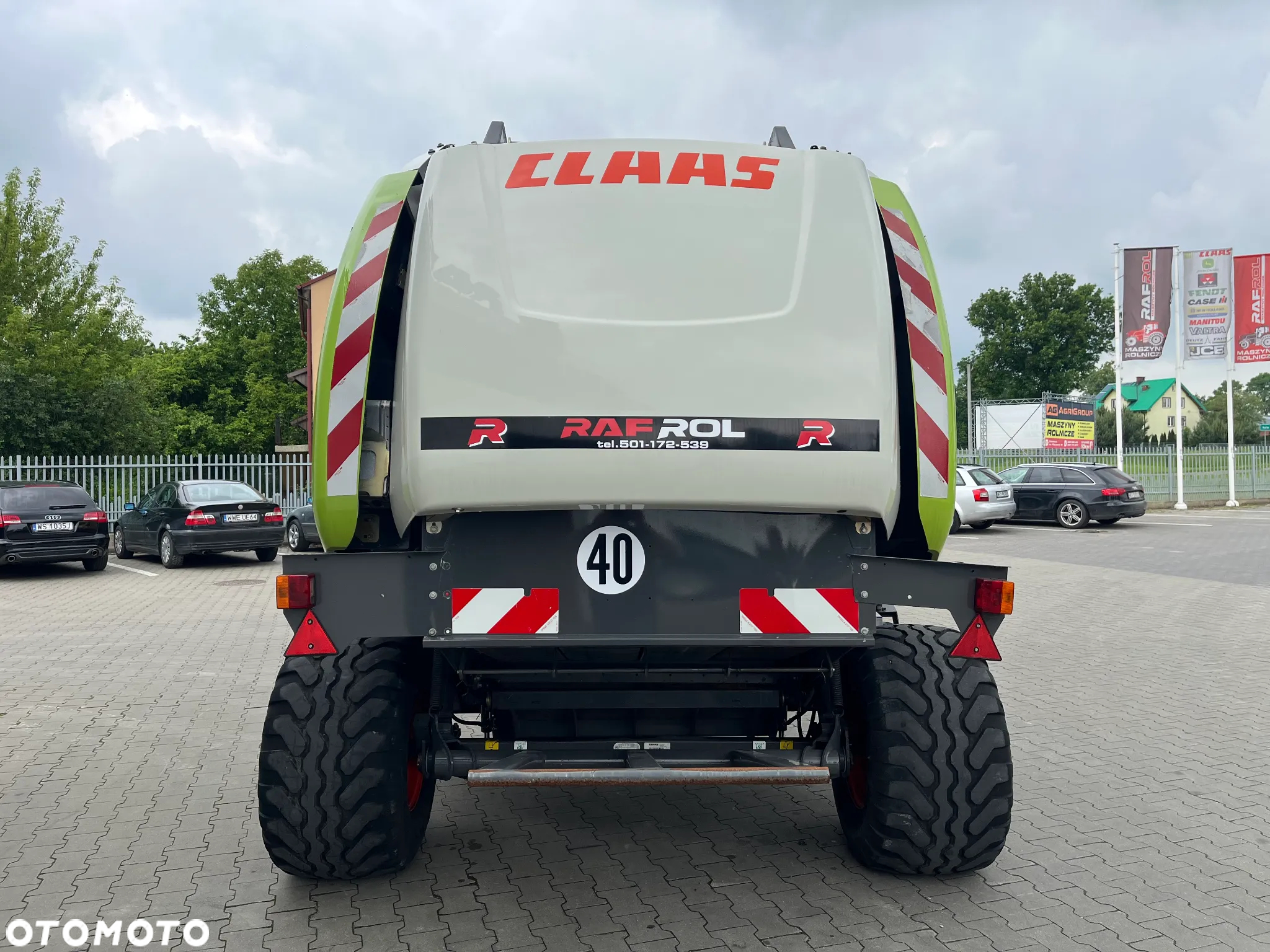 Claas Variant 380 - 4