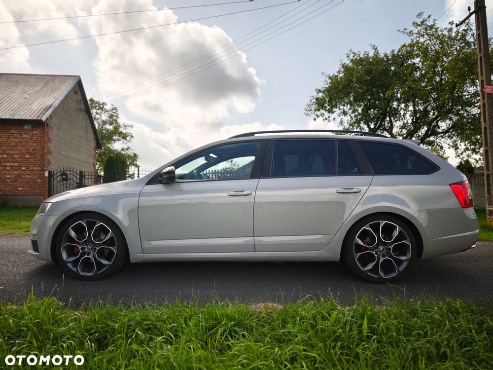 Skoda Octavia 2.0 TDI RS - 8