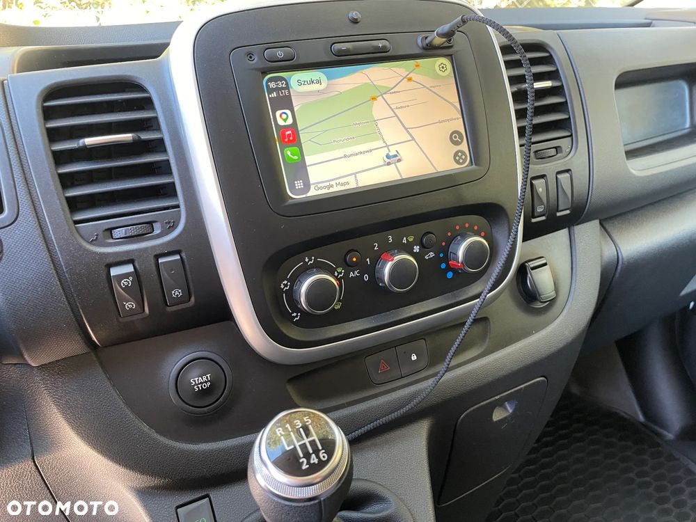 Renault Trafic - 8