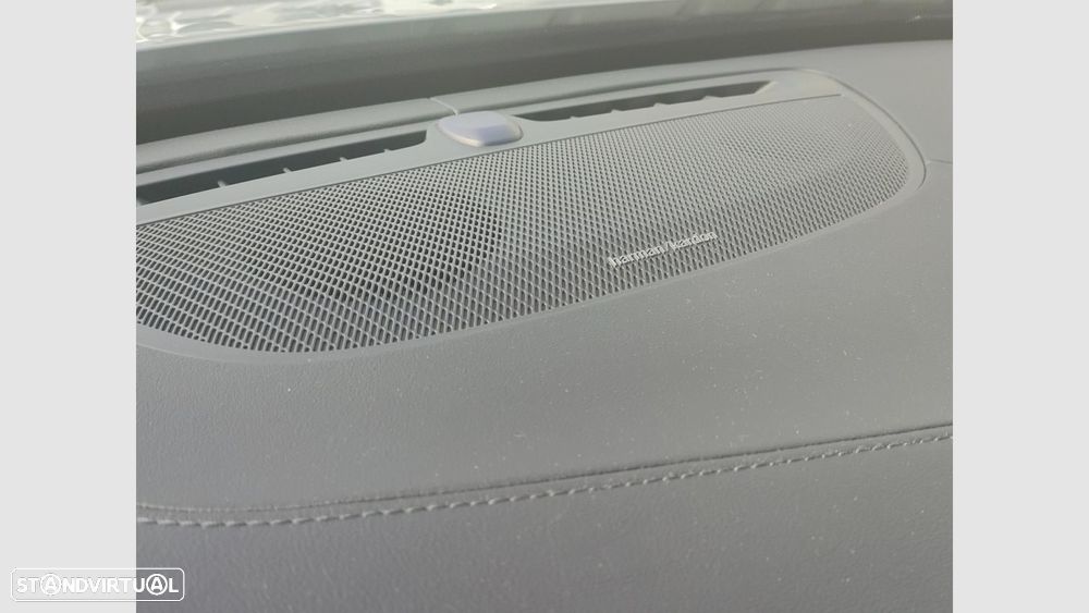 Volvo XC 90 2.0 T8 PHEV Plus Dark AWD - 19