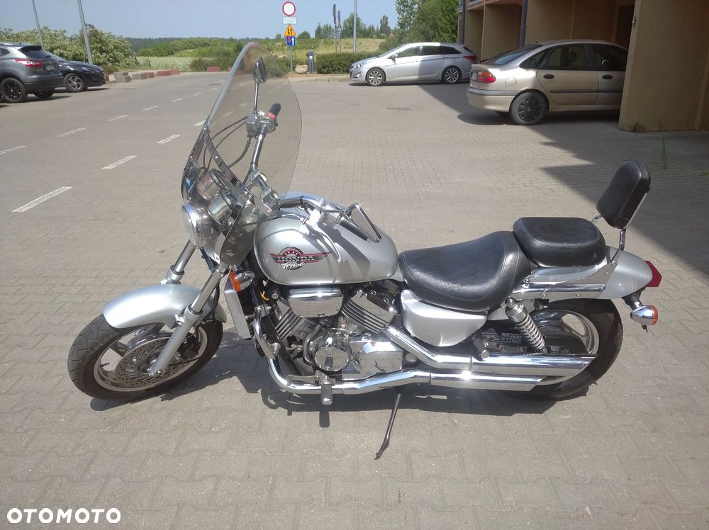 Honda VF - 4