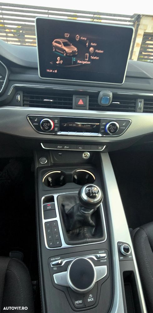 Audi A4 Avant 2.0 TDI DPF clean Ambition - 17