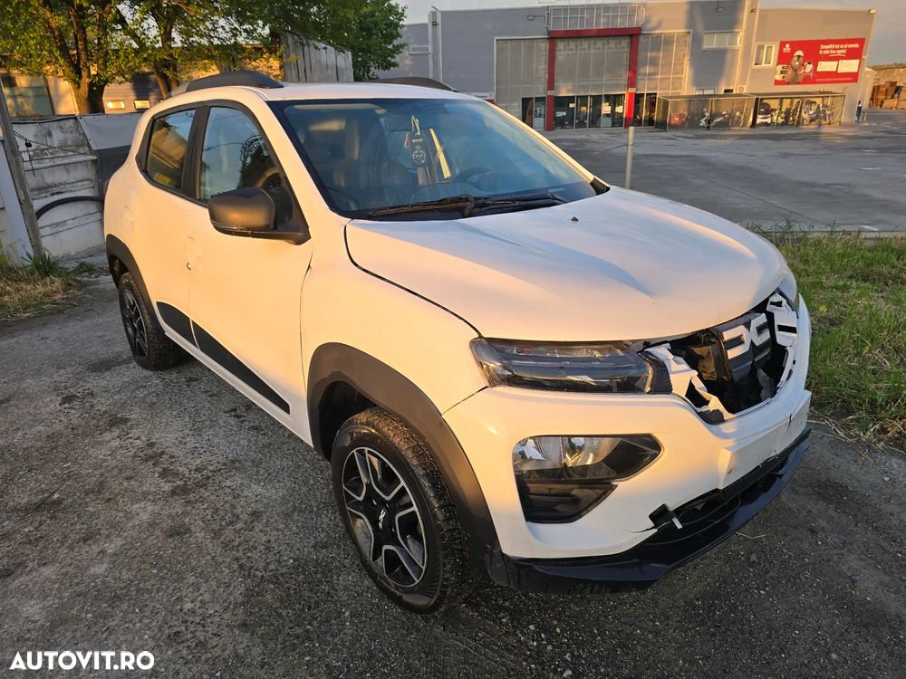 Dacia Spring Essential - 1