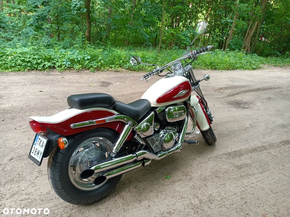 Suzuki Marauder - 11