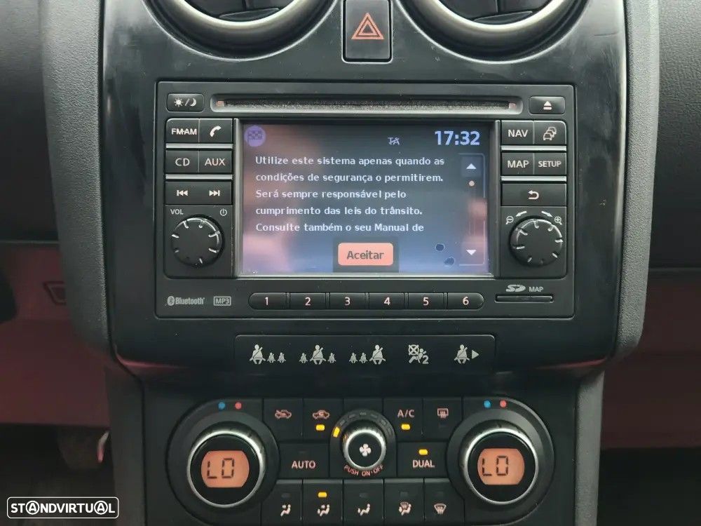 Nissan Qashqai +2 - 18