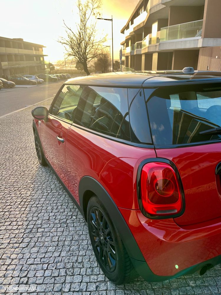 MINI 3 Portas One Aut. - 10