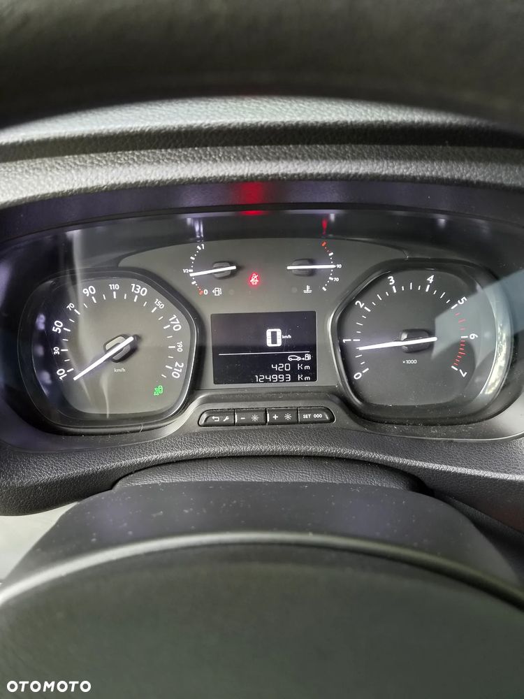 Peugeot Expert - 22