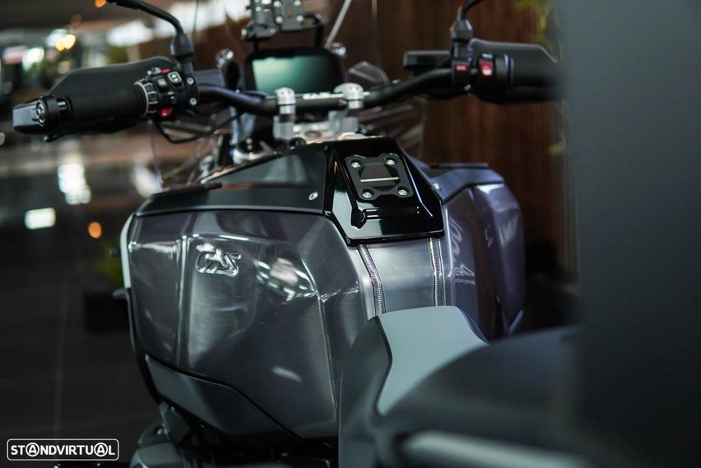 BMW R 1300 GS Adventure TRIPLE BLACK / Rebaixada - 12