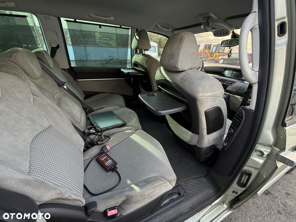 Peugeot 807 - 5
