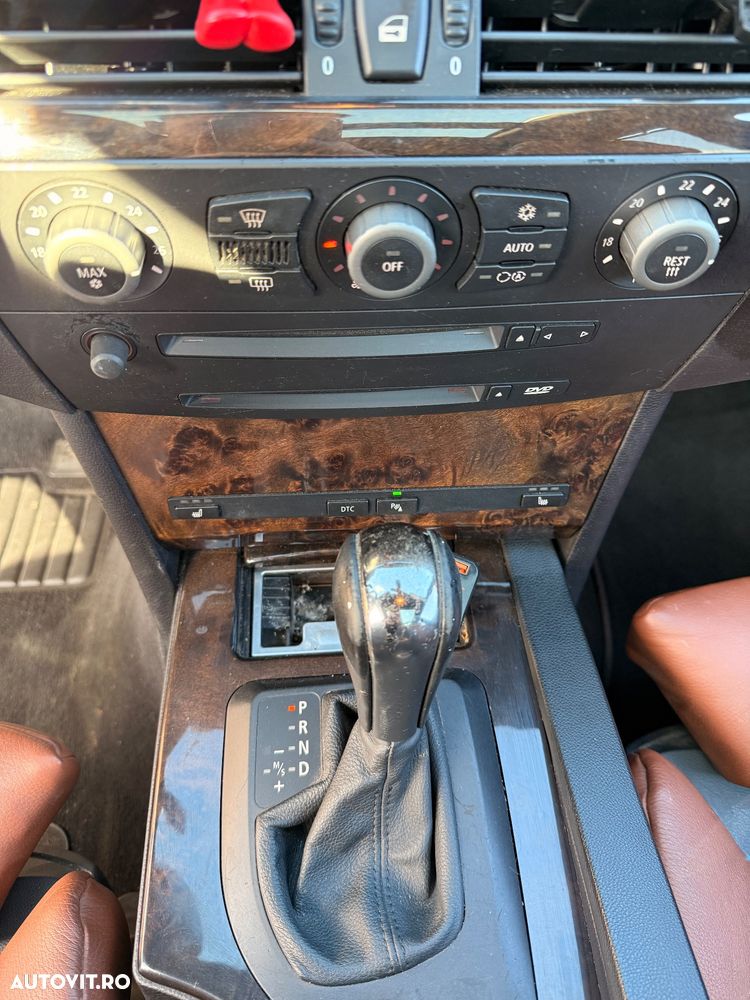 BMW Seria 5 530d Aut. - 15