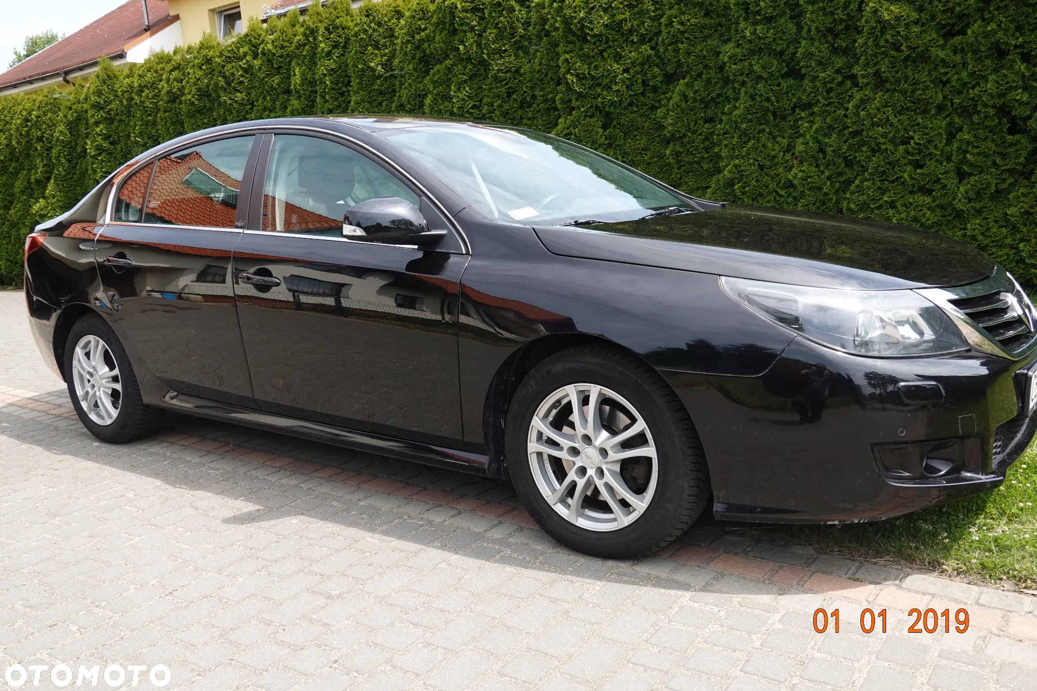 Renault Latitude - 8