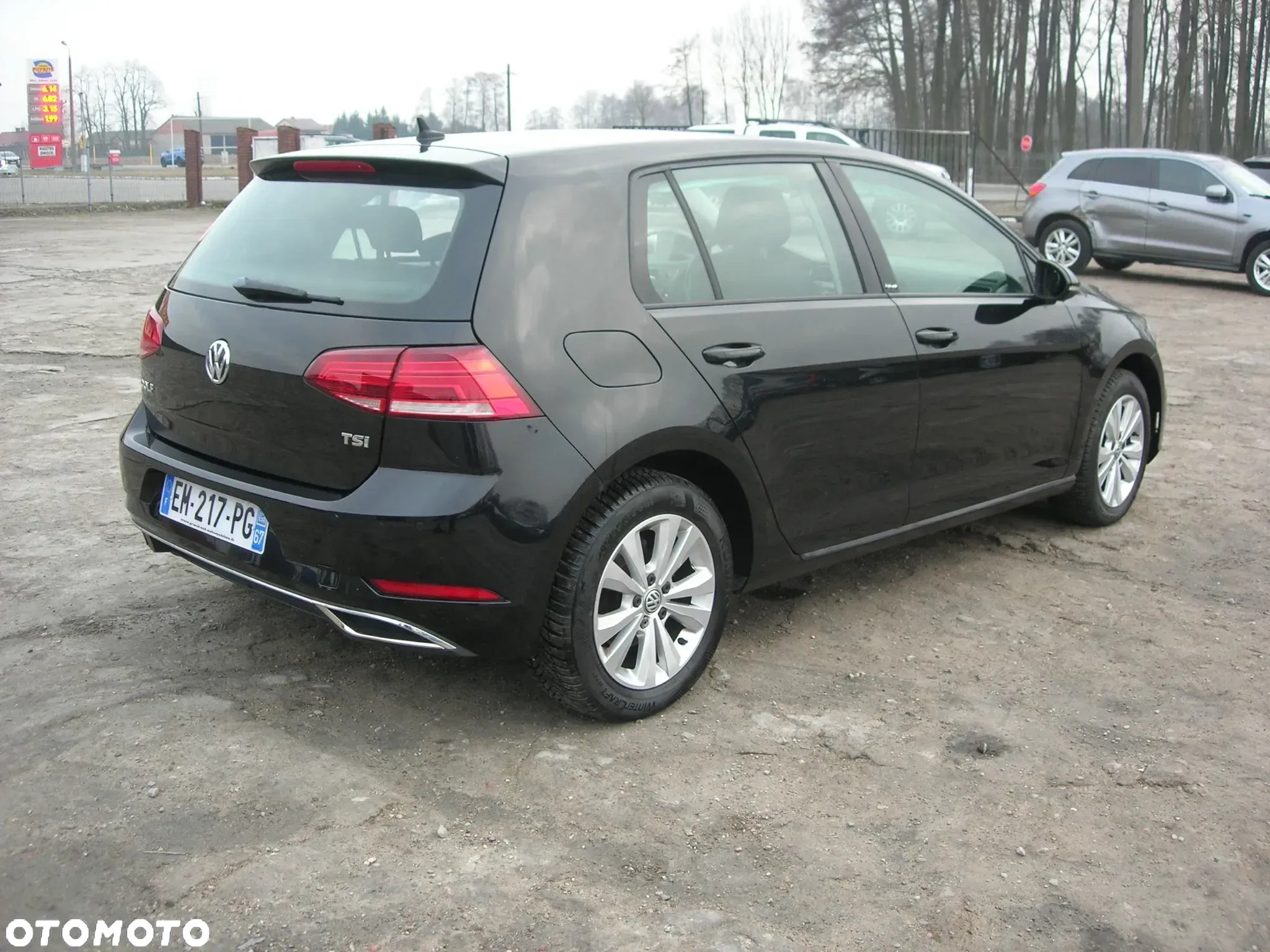 Volkswagen Golf - 3