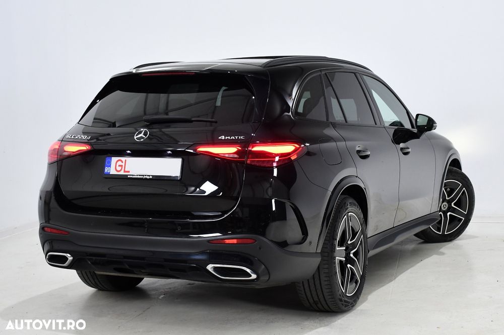 Mercedes-Benz GLC 220 d 4Matic 9G-TRONIC Edition AMG Line - 3