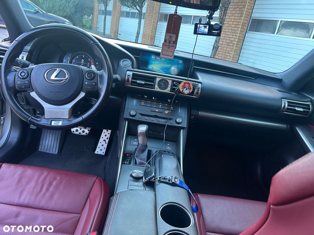 Lexus IS 200t Sport Line - 5