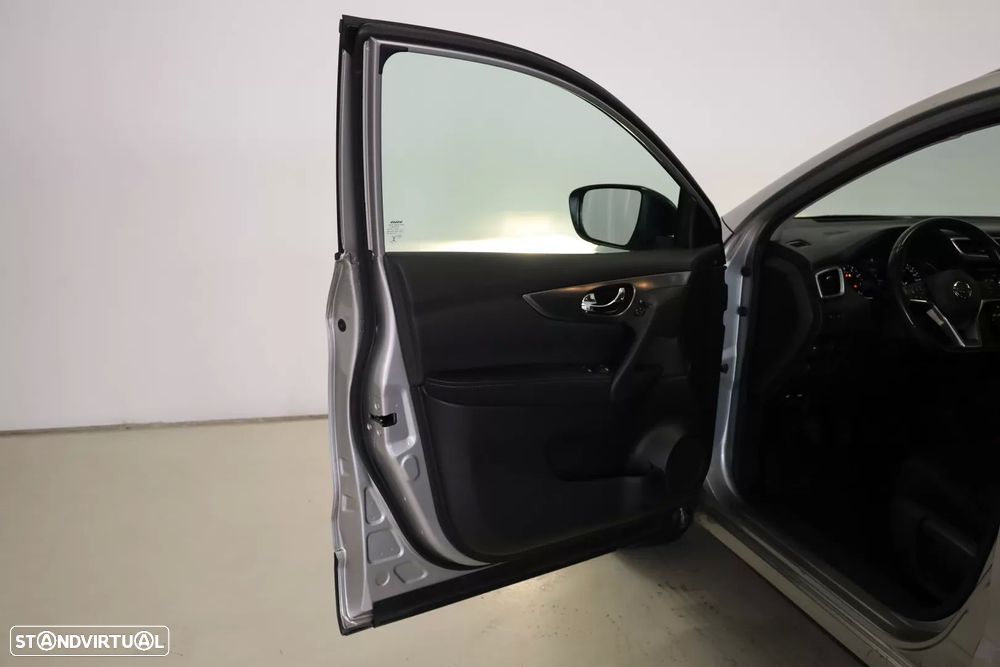 Nissan Qashqai 1.2 DIG-T 360 S - 17