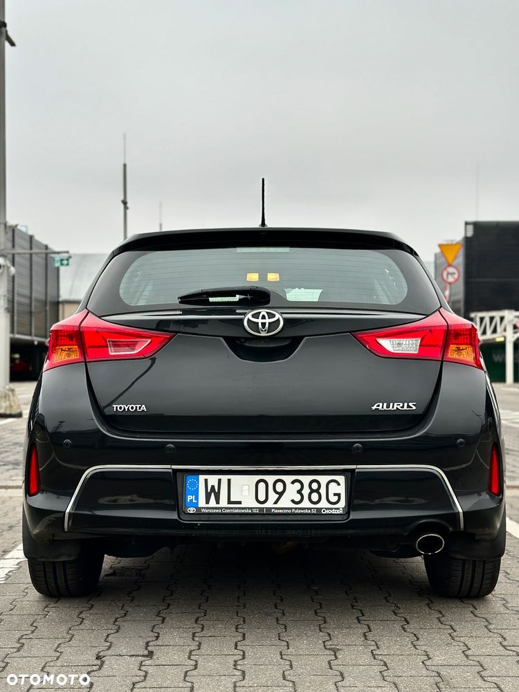 Toyota Auris 1.6 Premium - 9