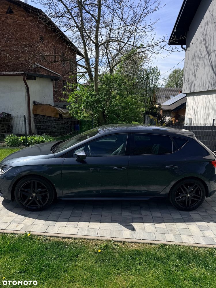 Seat Leon 1.5 TSI ACT DSG OPF FR Black Matt Edition - 3