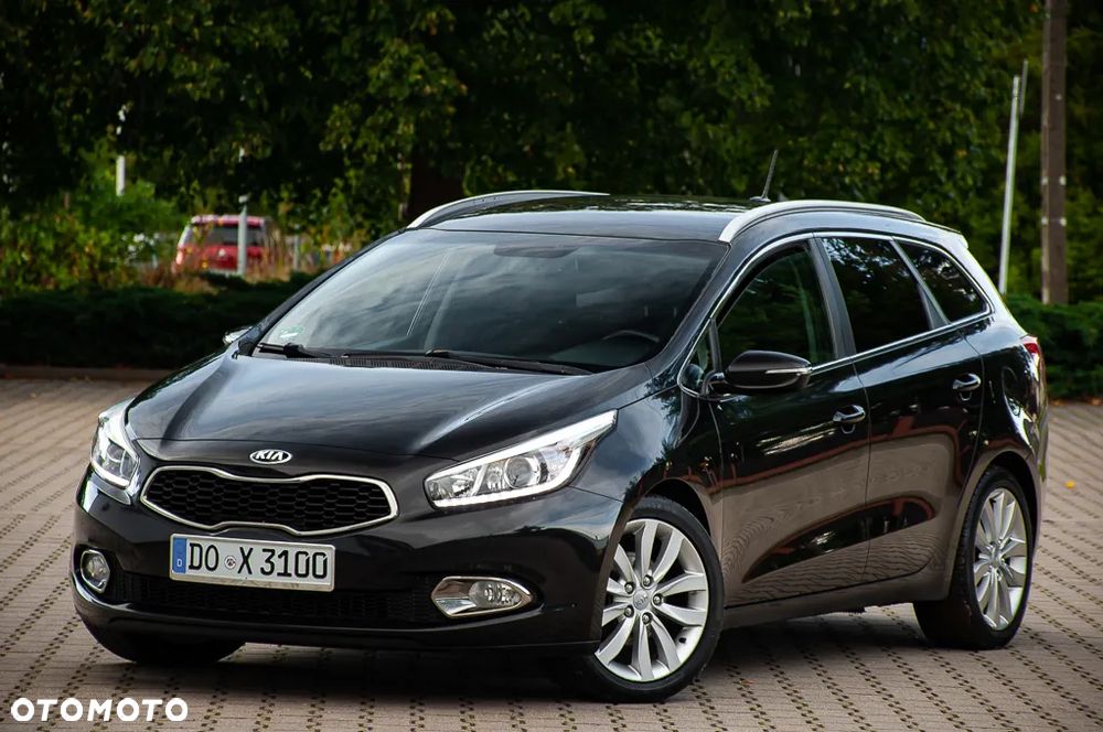 Kia Ceed 1.6 GDI ISG SW Platinum Edition - 7