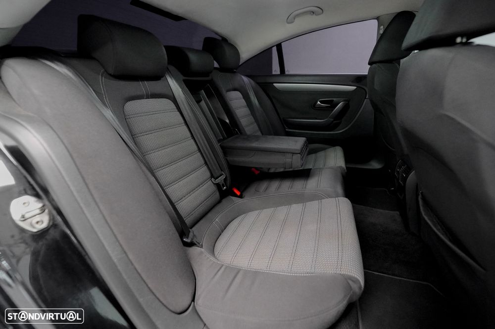 VW Passat CC 2.0 TDi BlueMotion - 10