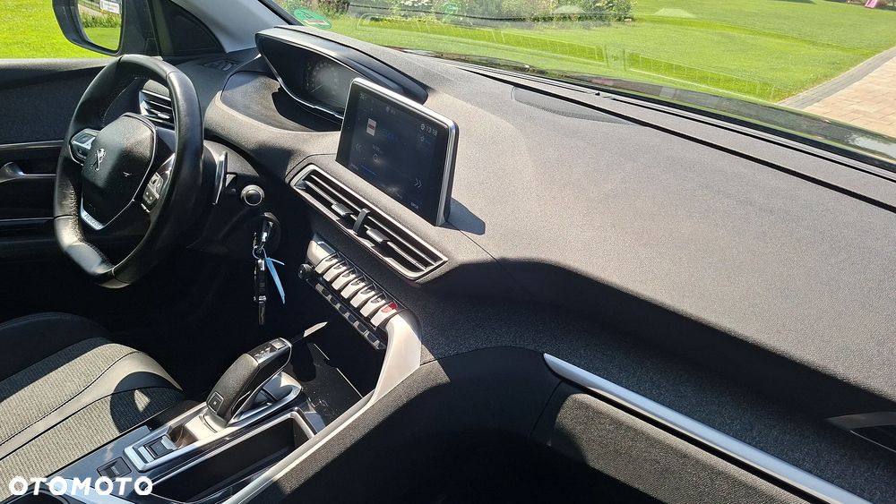Peugeot 3008 - 22