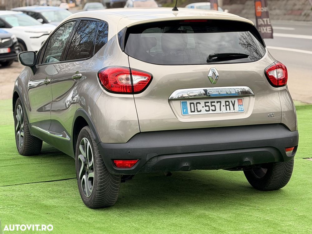Renault Captur - 12