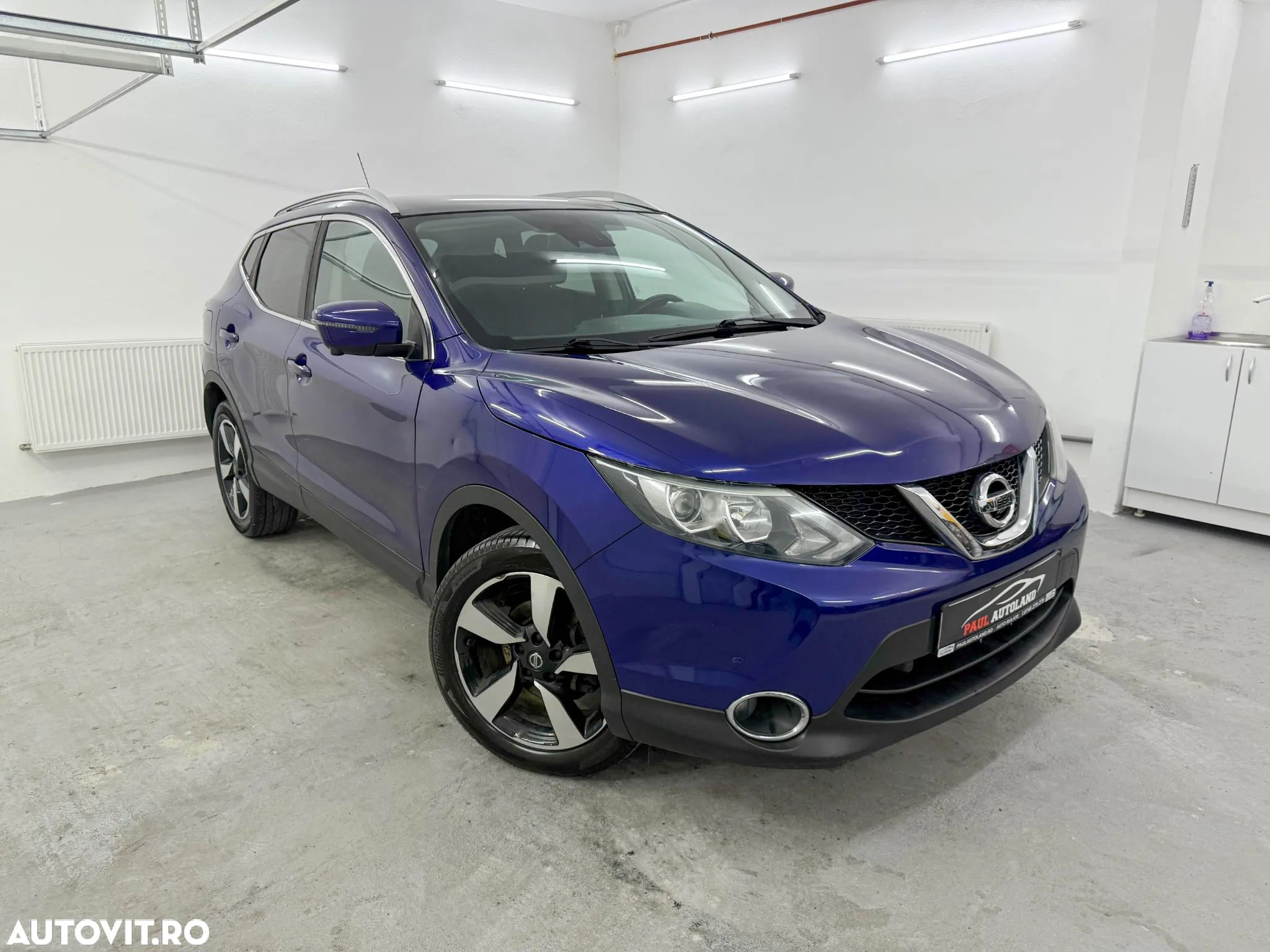 Nissan Qashqai 1.6 DCI N-Connecta - 1