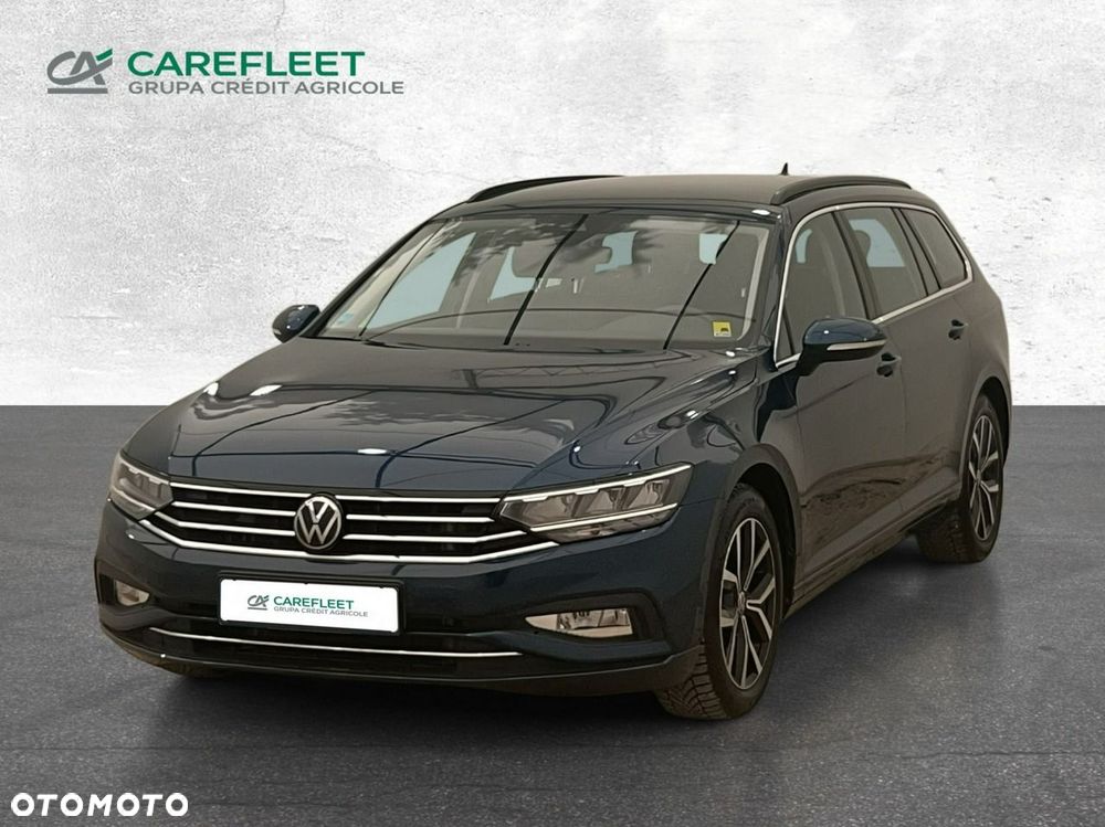 Volkswagen Passat - 1