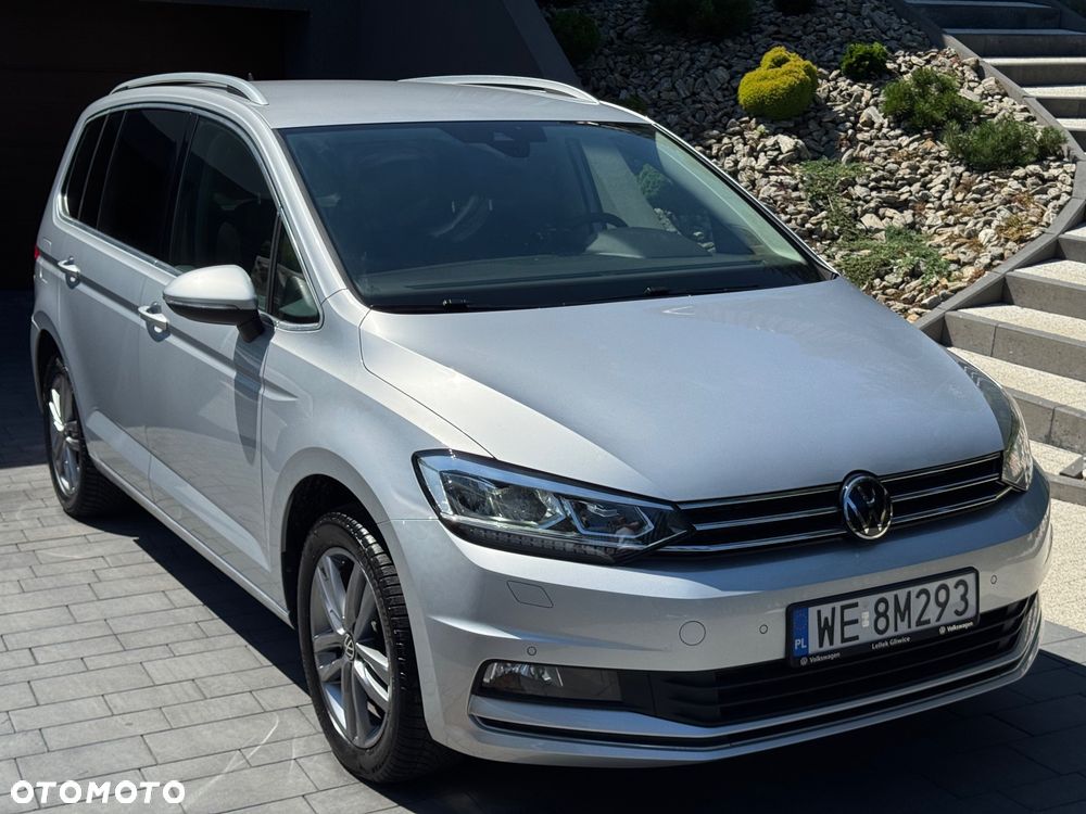 Volkswagen Touran - 3