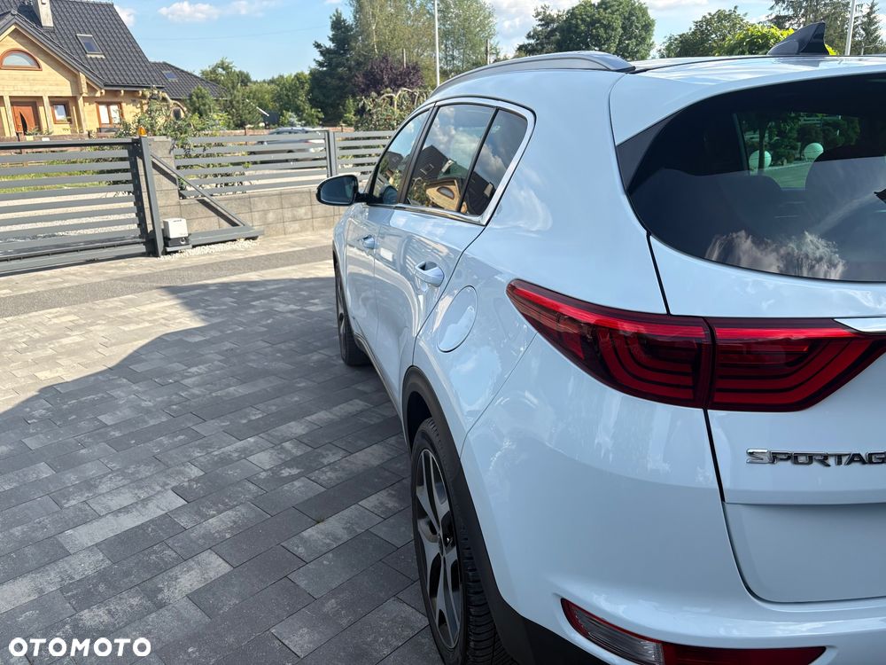 Kia Sportage 2,0 CRDI AWD GT Line - 11
