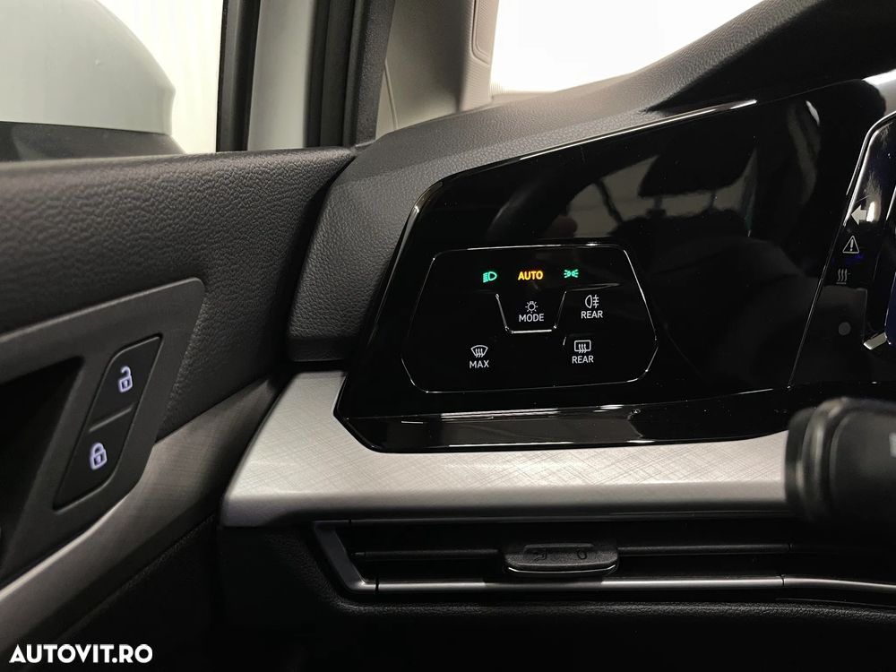 Volkswagen Golf 1.0 TSI Life - 22