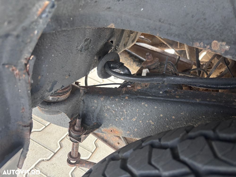 Mitsubishi Pajero Sport 2.5 TD Intense Piele + - 20