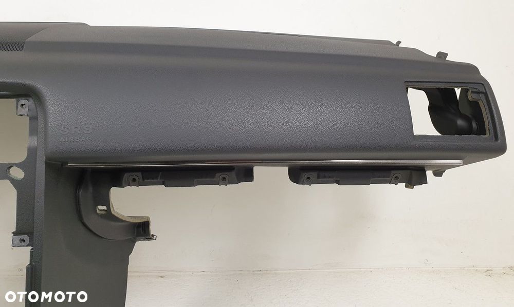 DESKA ROZDZIELCZA KONSOLA MERCEDES W245 EUROPA - 7